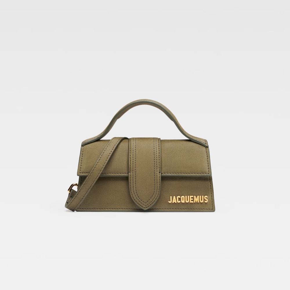 LE CHOUCHOU
Small flap bag. Dark khaki